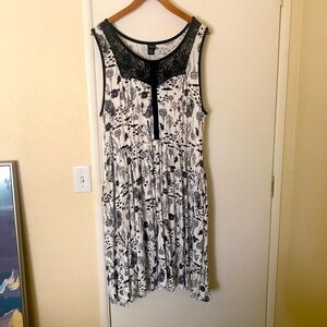 Torrid Black and White Floral Dress